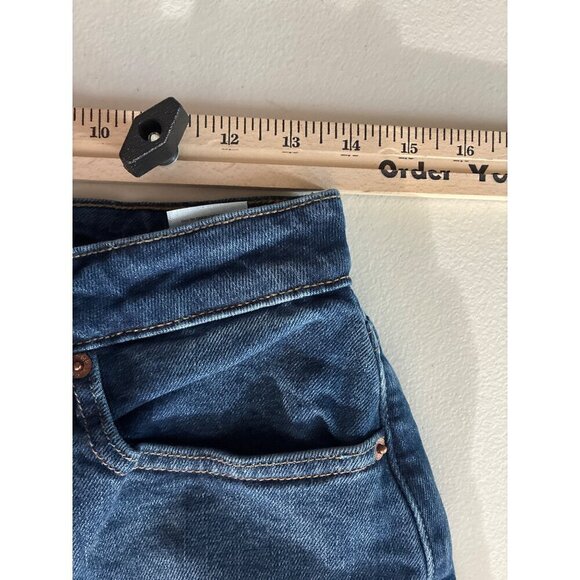 Old Navy Jeans Womens Size 6 High-Rise Curvy Straight Jeans Distressed Cropped - Picture 6 of 12